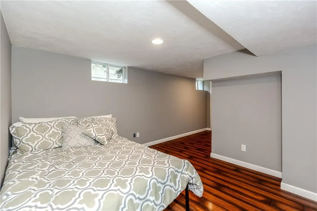 412 East Avenue Pawtucket RI 02860