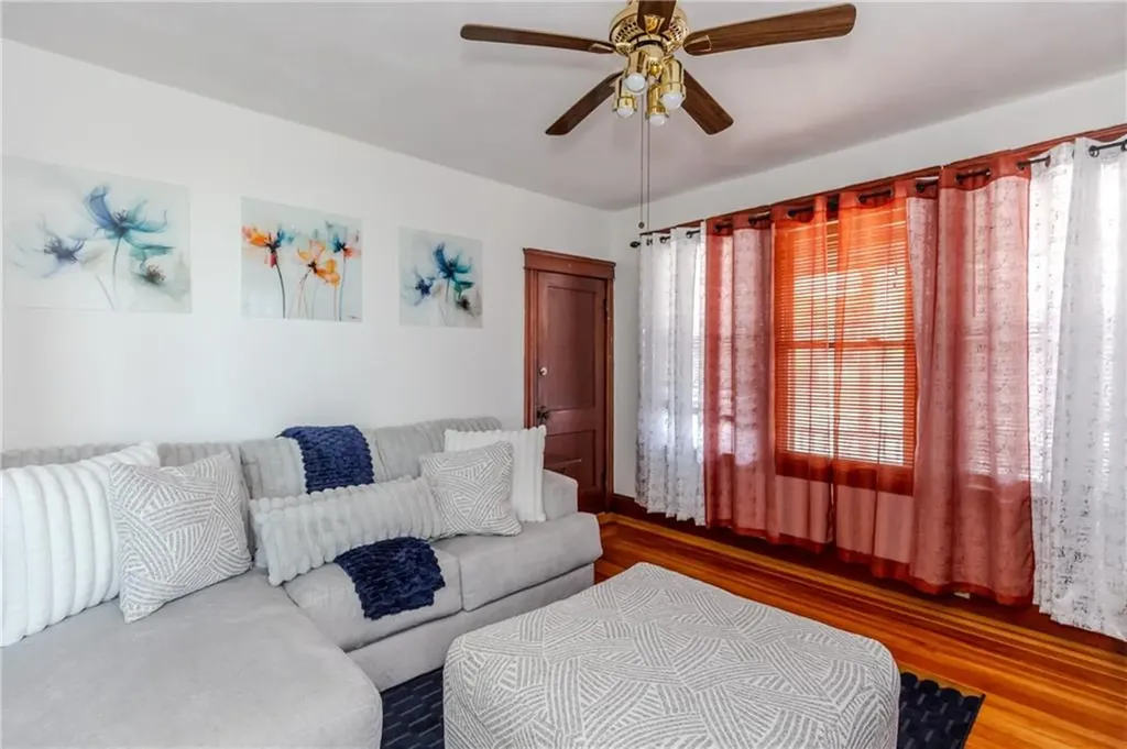 412 East Avenue Pawtucket RI 02860