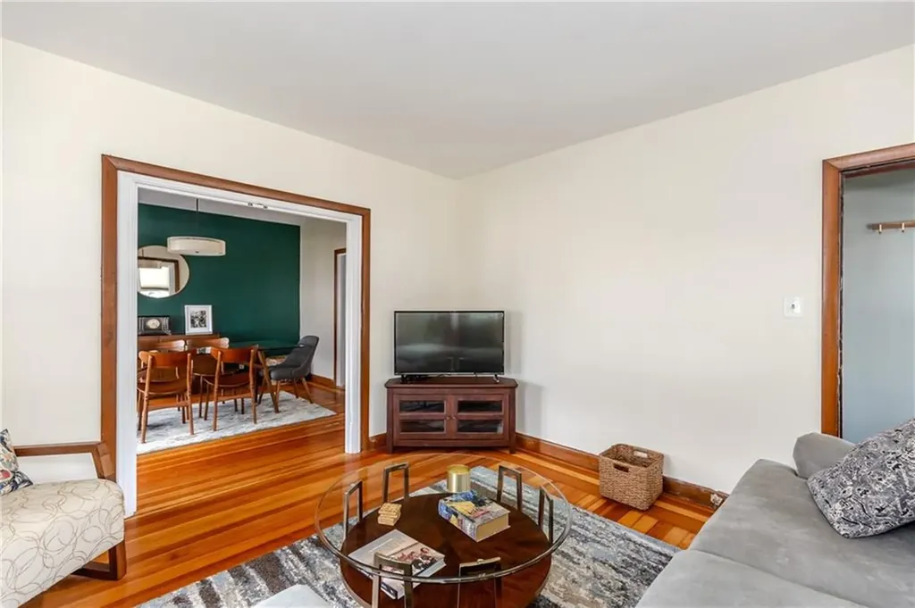 412 East Avenue Pawtucket RI 02860