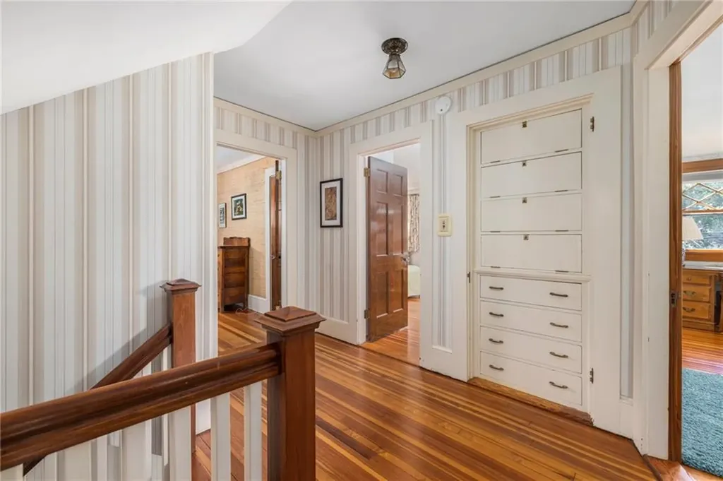 130 Highland Road Tiverton RI 02878