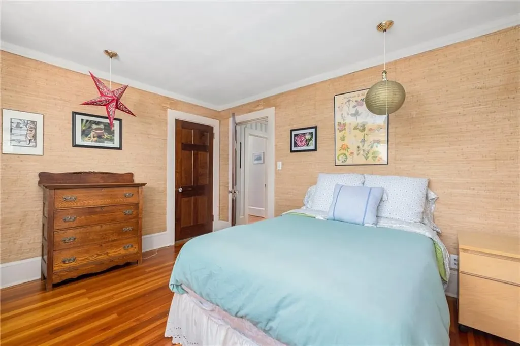 130 Highland Road Tiverton RI 02878