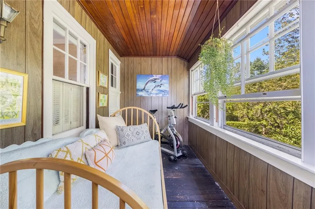130 Highland Road Tiverton RI 02878