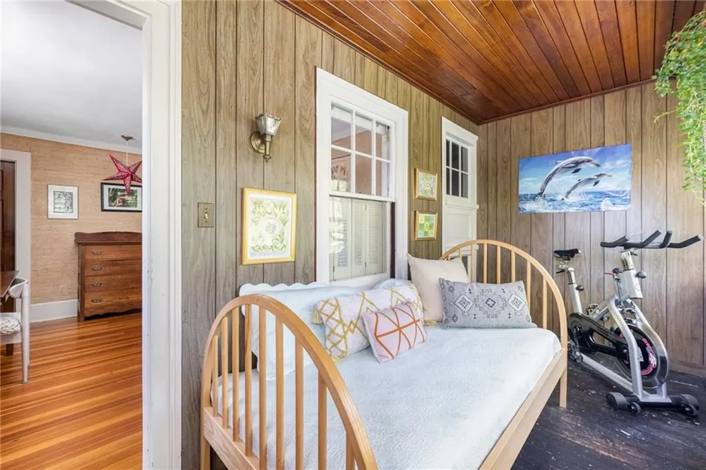 130 Highland Road Tiverton RI 02878