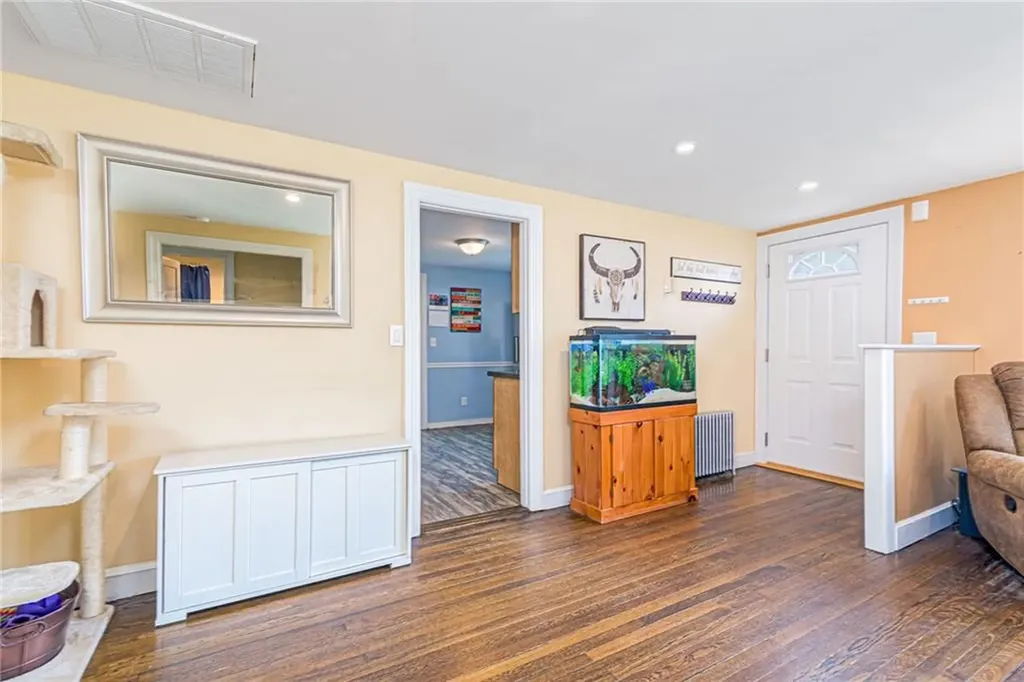 205 Carolyn Street Warwick RI 02886