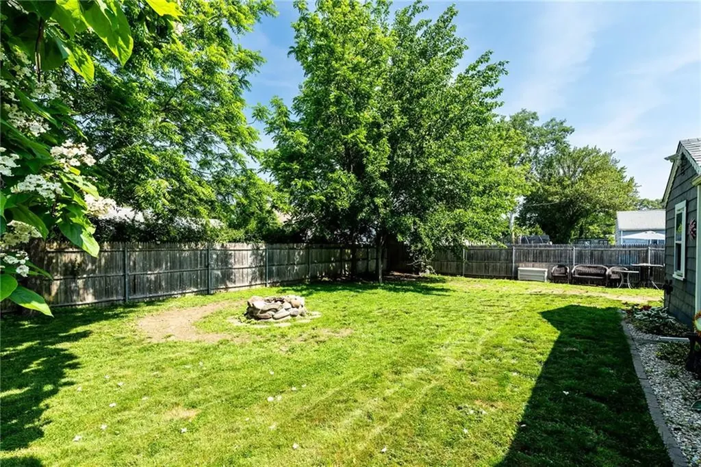 205 Carolyn Street Warwick RI 02886