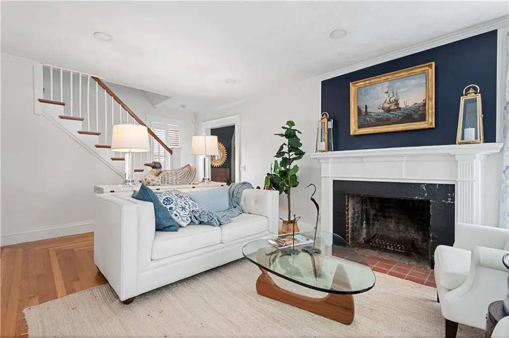 24 Rosewood Avenue Cranston RI 02905