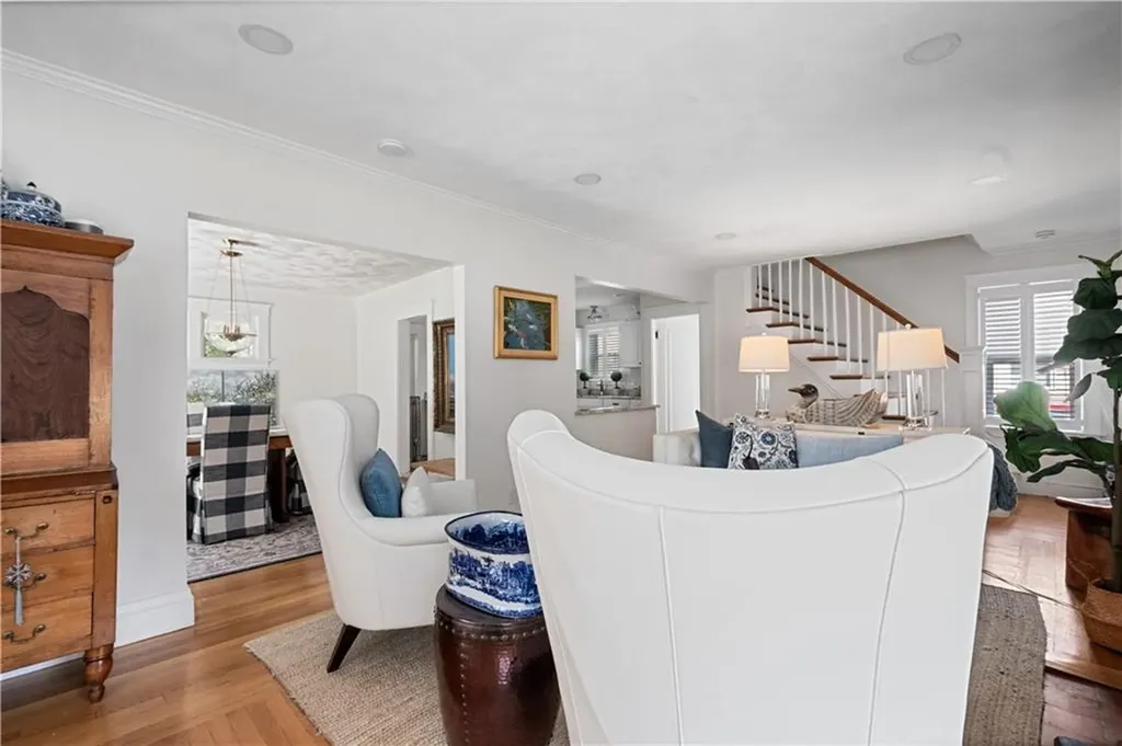 24 Rosewood Avenue Cranston RI 02905