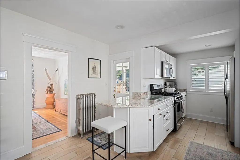 24 Rosewood Avenue Cranston RI 02905