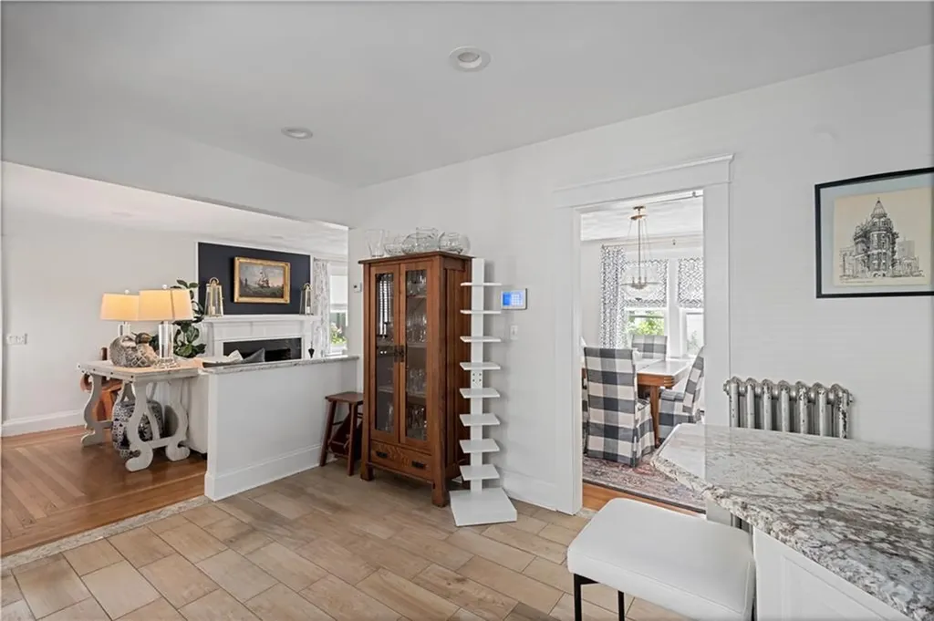 24 Rosewood Avenue Cranston RI 02905