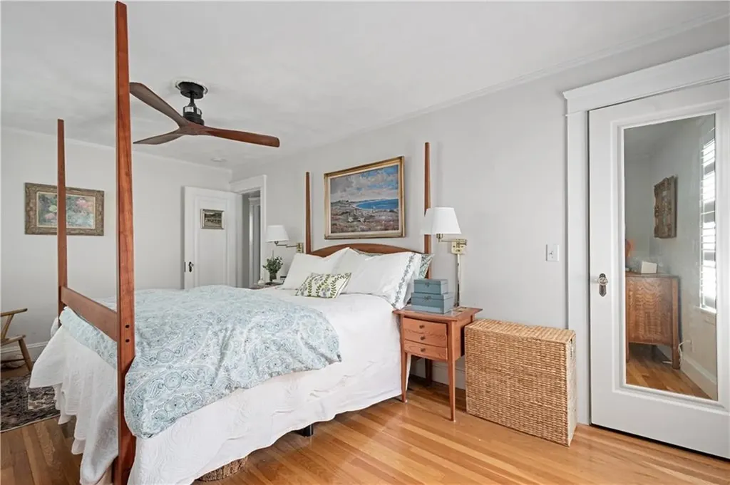 24 Rosewood Avenue Cranston RI 02905