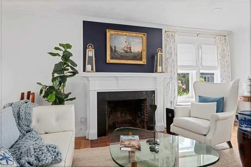 24 Rosewood Avenue Cranston RI 02905