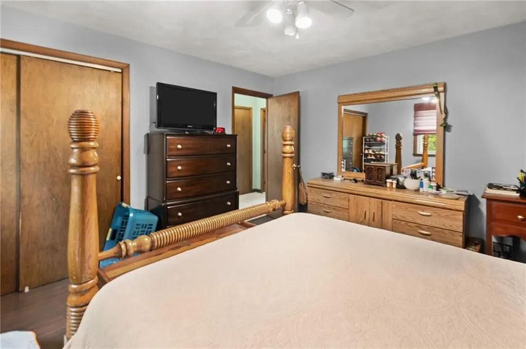 65 Pequot Avenue Warwick RI 02889