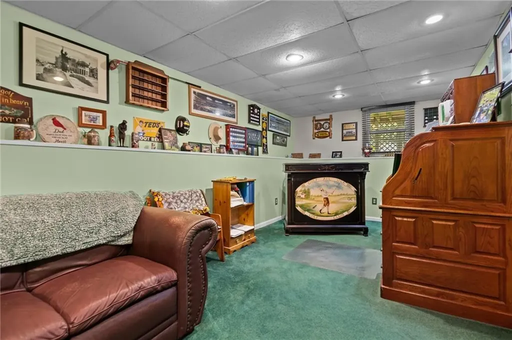 65 Pequot Avenue Warwick RI 02889