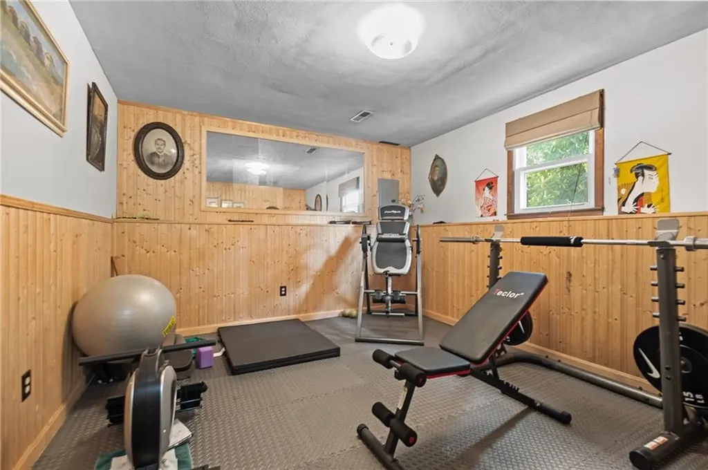 65 Pequot Avenue Warwick RI 02889