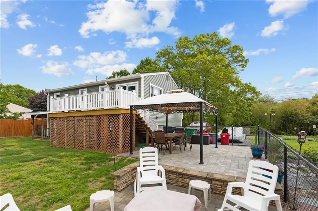 65 Pequot Avenue Warwick RI 02889