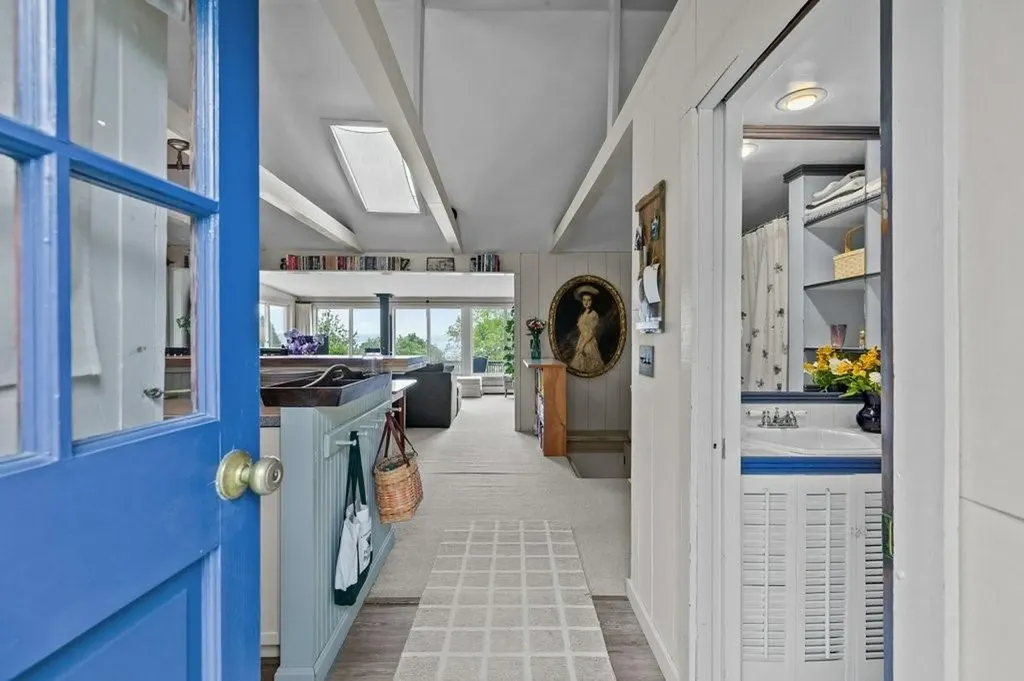 51 Kirduglyn Road Portsmouth RI 02871