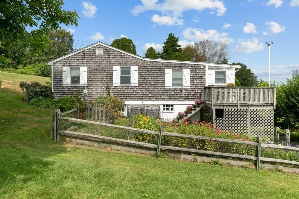 51 Kirduglyn Road Portsmouth RI 02871