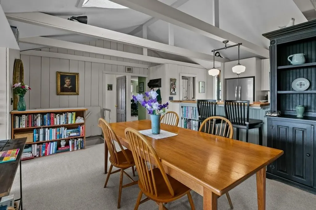 51 Kirduglyn Road Portsmouth RI 02871