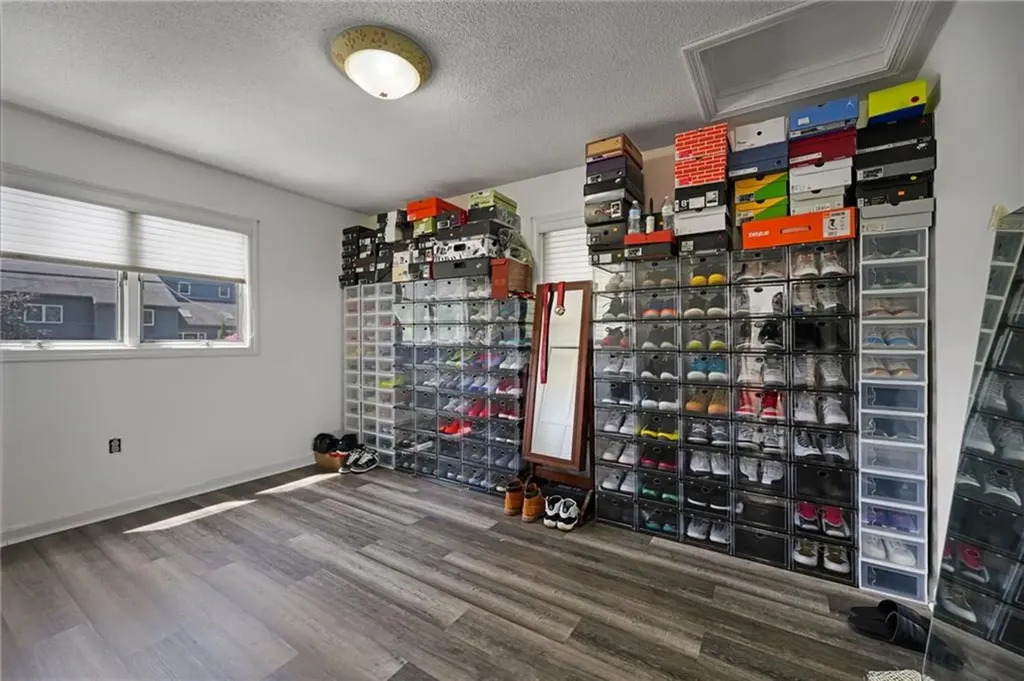 29 Valley View Drive Cranston RI 02921