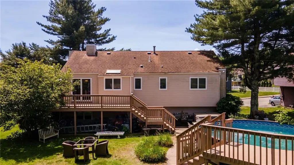 29 Valley View Drive Cranston RI 02921