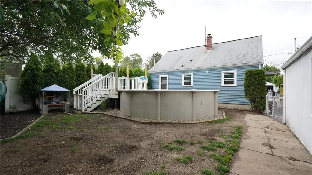 133 Clews Street Pawtucket RI 02861