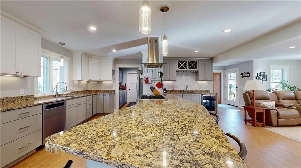 160 Bungy Road Glocester RI 02857