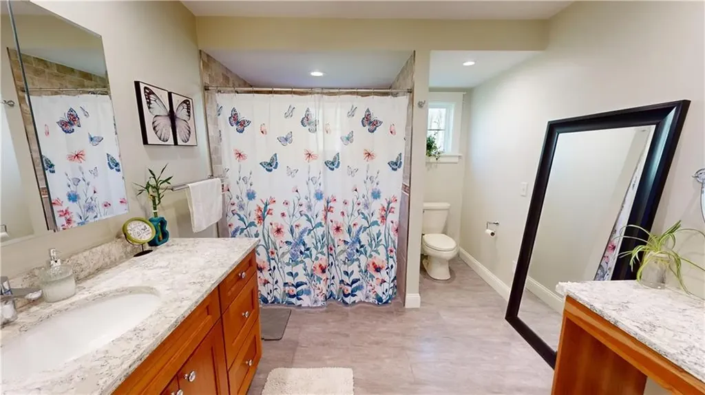 160 Bungy Road Glocester RI 02857