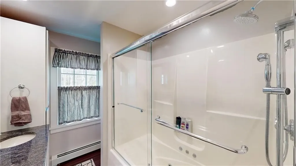 160 Bungy Road Glocester RI 02857