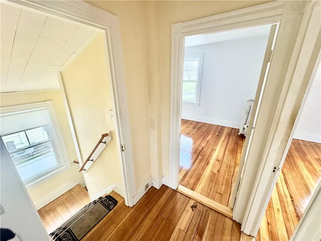 34 Kent Avenue Avenue East Providence RI 02914