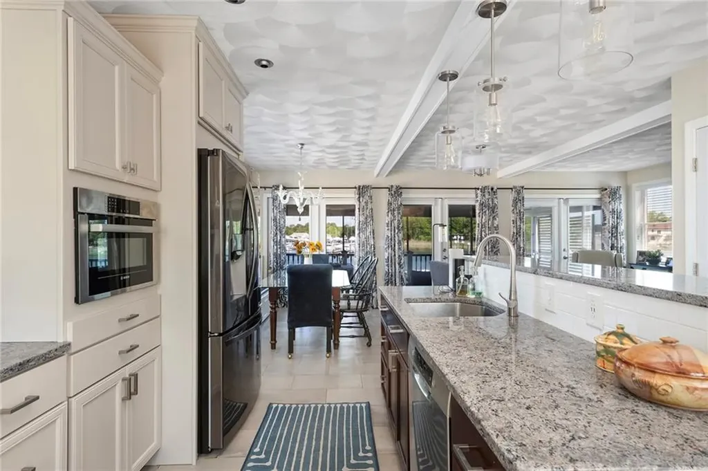 55 Harris Avenue Warwick RI 02889