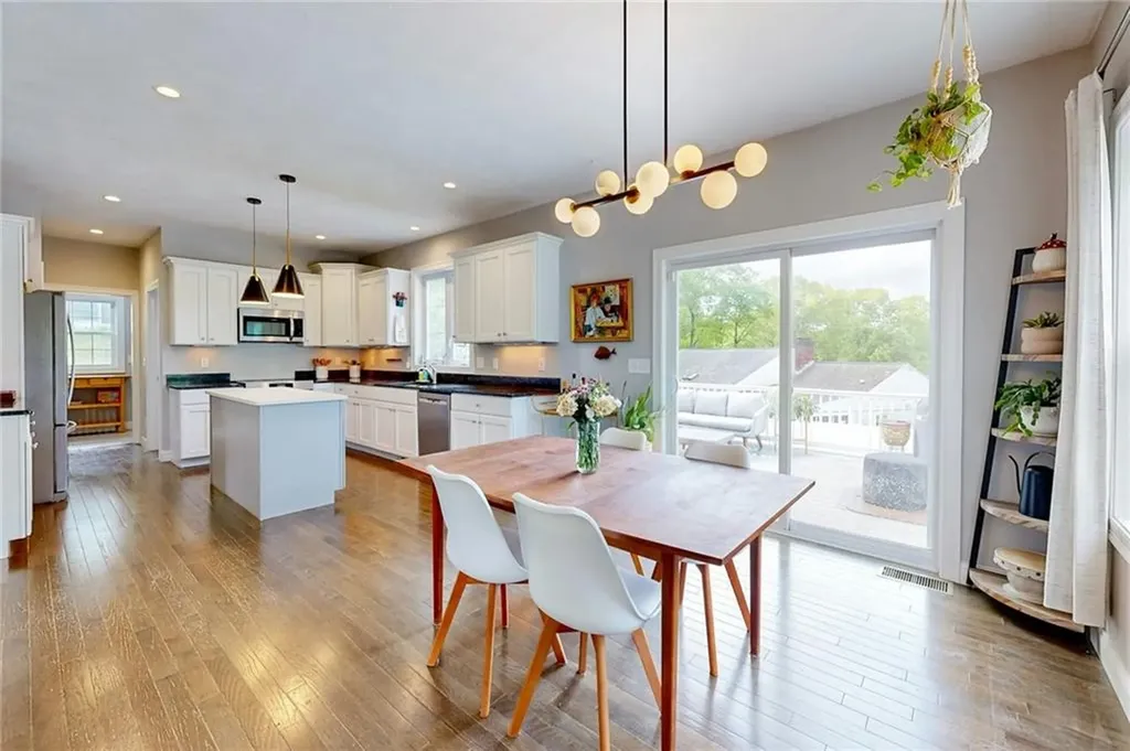 79 Arnold Drive Cumberland RI 02864