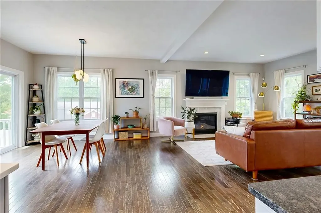 79 Arnold Drive Cumberland RI 02864