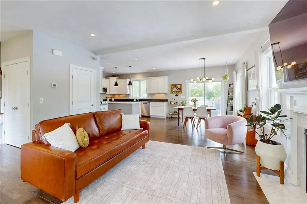 79 Arnold Drive Cumberland RI 02864