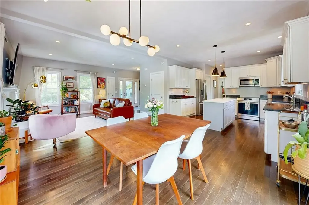 79 Arnold Drive Cumberland RI 02864