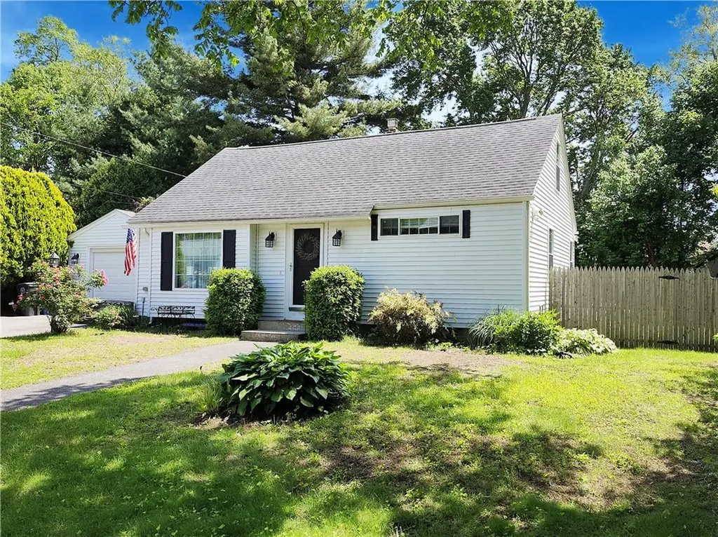 28 Westbrook Road Cranston RI 02920