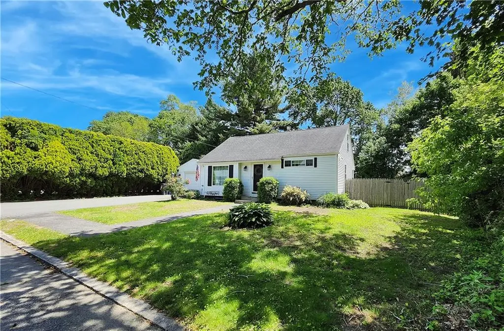 28 Westbrook Road Cranston RI 02920