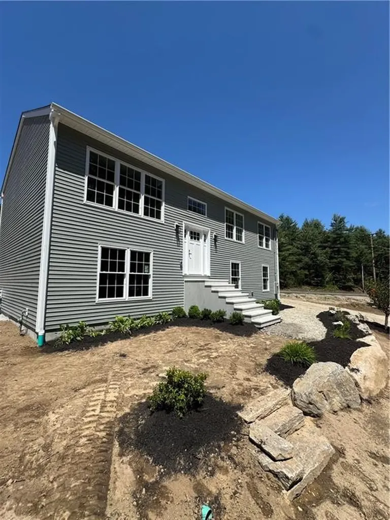 25 Walling Road Burrillville RI 02830