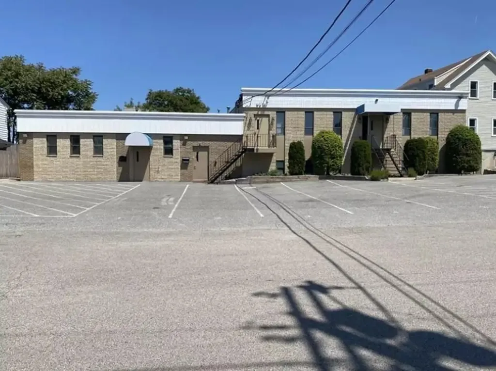 862 Charles Street North Providence RI 02904