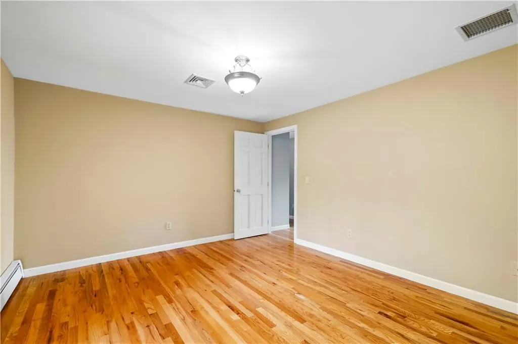 61 Kimberly Lane Cranston RI 02921
