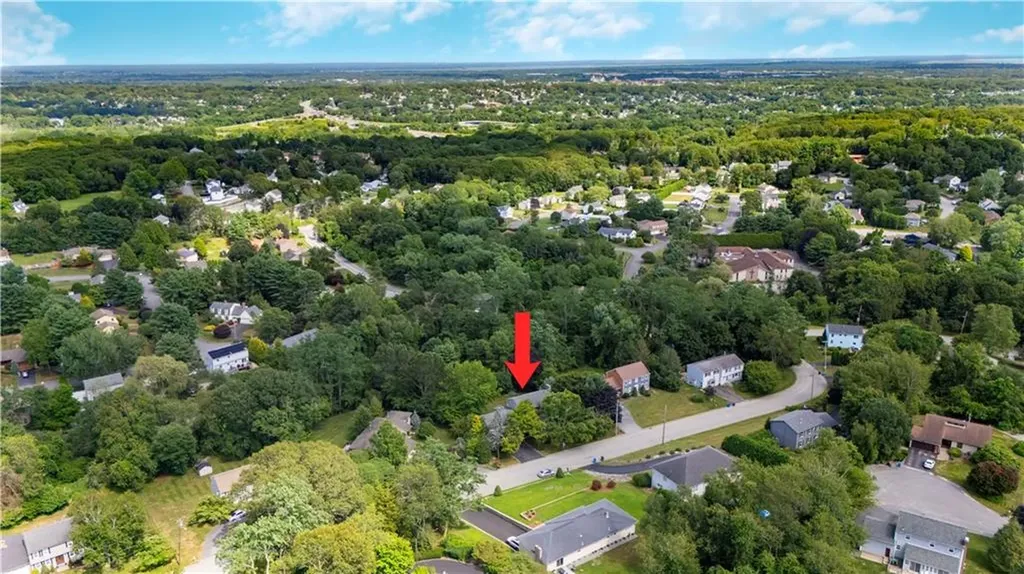 61 Kimberly Lane Cranston RI 02921