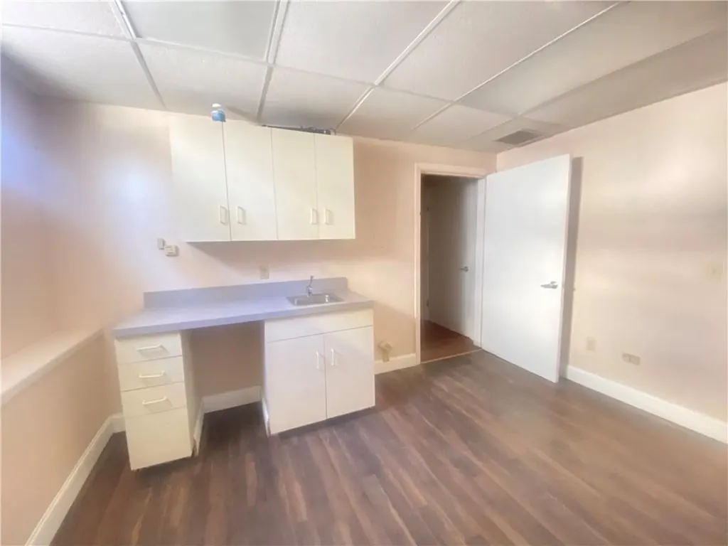 761 Park Avenue Cranston RI 02910