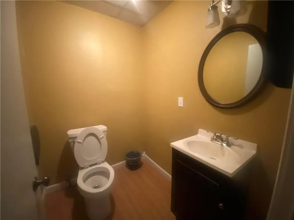 761 Park Avenue Cranston RI 02910