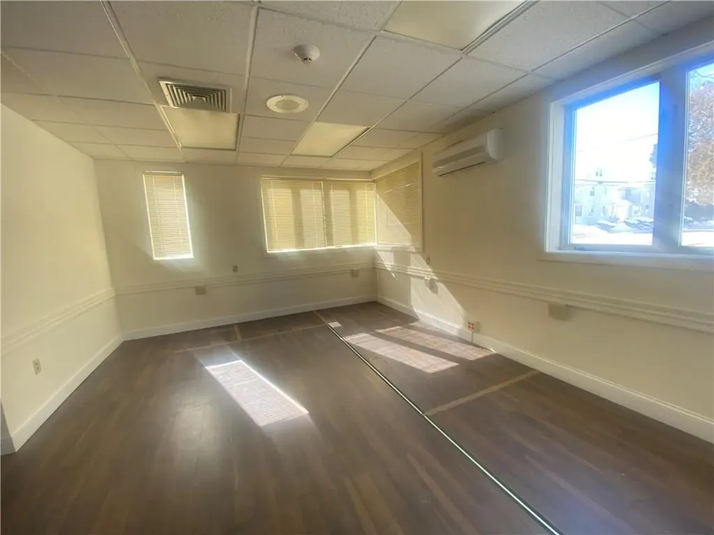 761 Park Avenue Cranston RI 02910