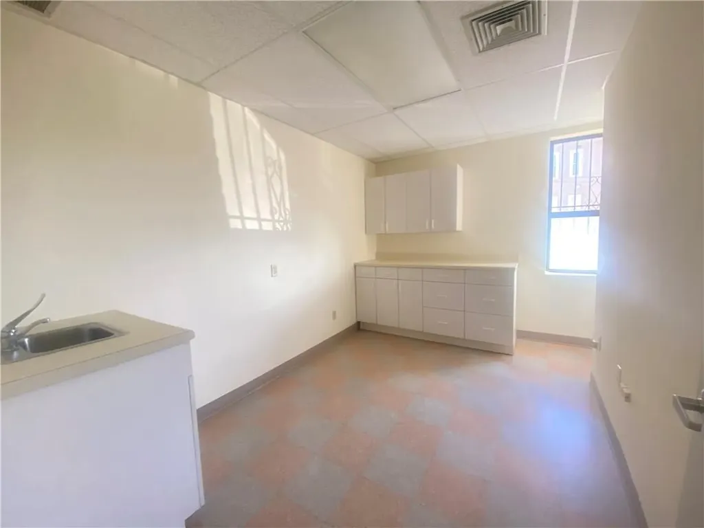 761 Park Avenue Cranston RI 02910