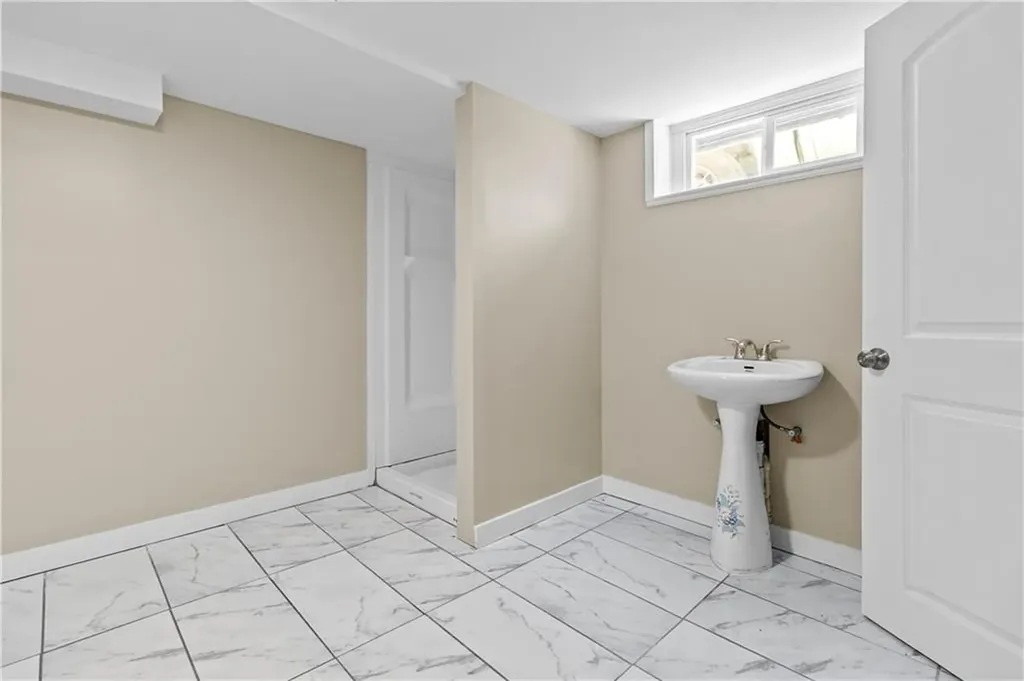366 Prospect Street Pawtucket RI 02860