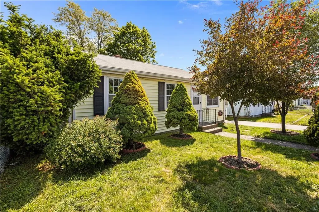 366 Prospect Street Pawtucket RI 02860