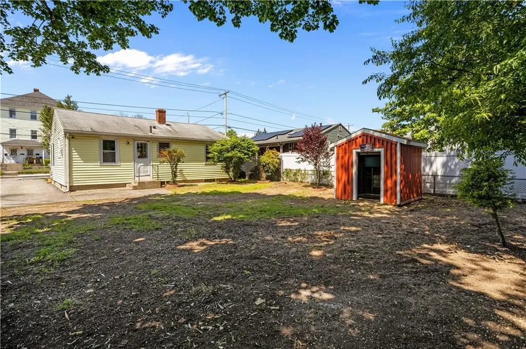 366 Prospect Street Pawtucket RI 02860