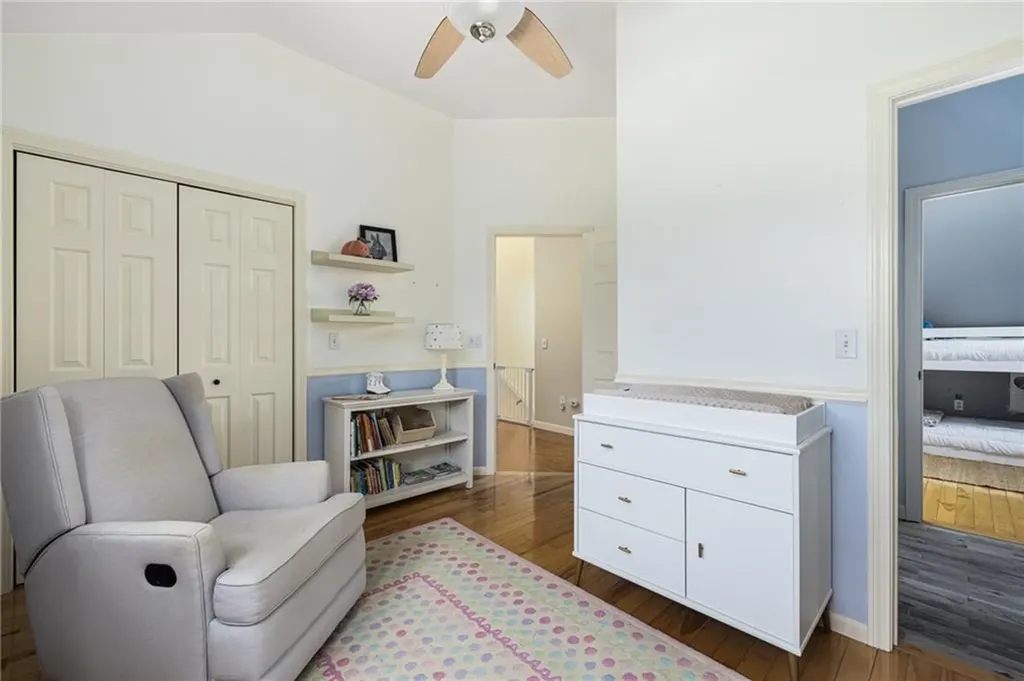 9 Spring Hill Road Portsmouth RI 02871