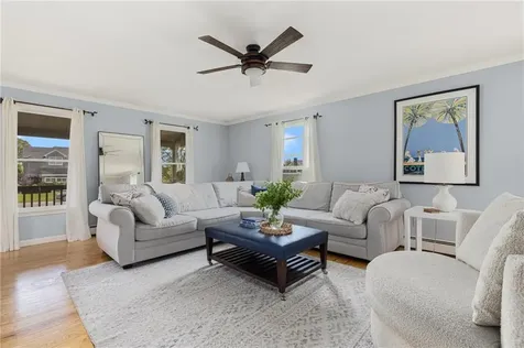 9 Spring Hill Road Portsmouth RI 02871