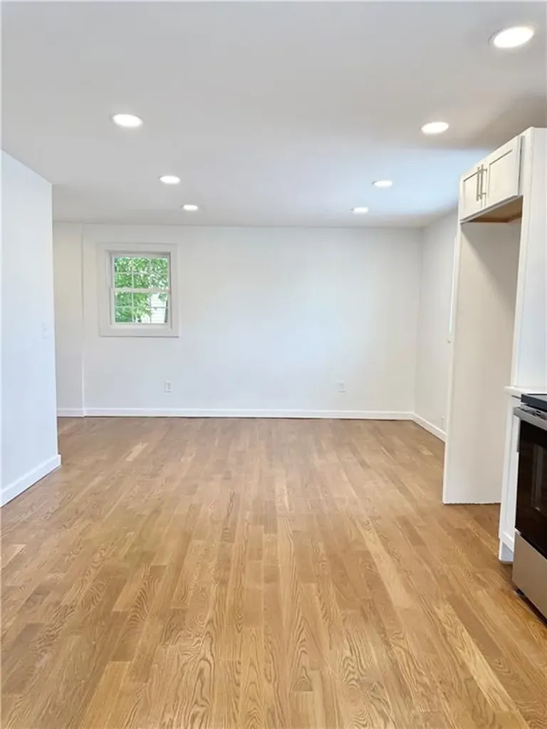 25 Rugby Street Providence RI 02905